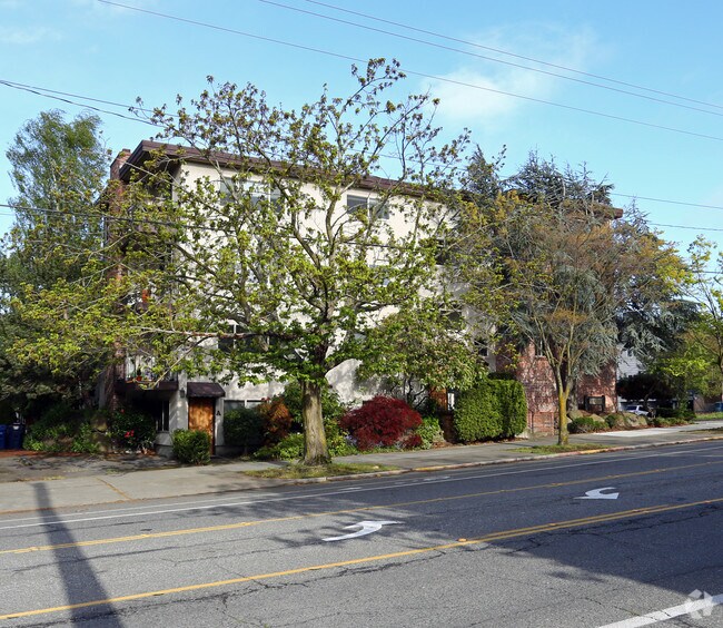 Burien Gardens Apartments Burien Gardens Apartments