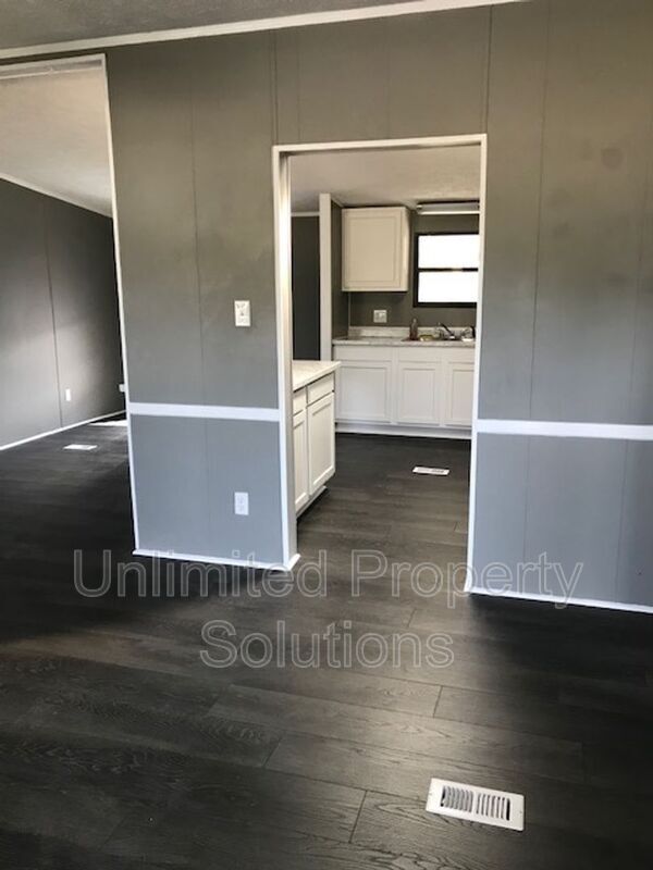 Foto del edificio - 6140 Carolina Beach Rd