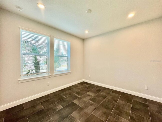 Building Photo - 4215 W North A St