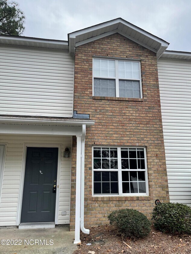 Primary Photo - 4203 Elkin Ridge Dr