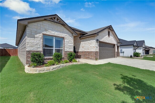 Foto del edificio - 8508 Glade Dr