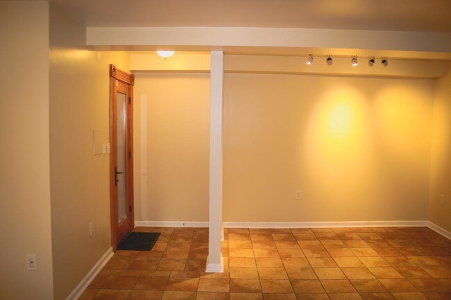 Entrance - 1535 9th St NW Apartments