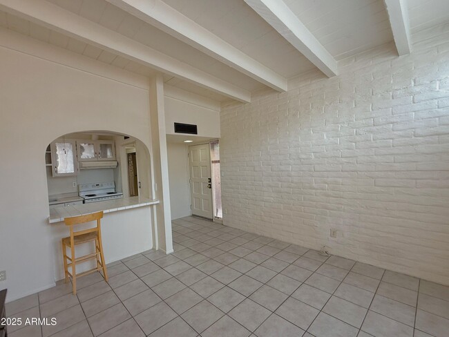 Building Photo - 3032 N 32nd St