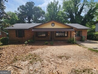 Building Photo - 4524 Lasalle Dr