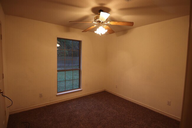 Building Photo - 3439 Fresenius Rd