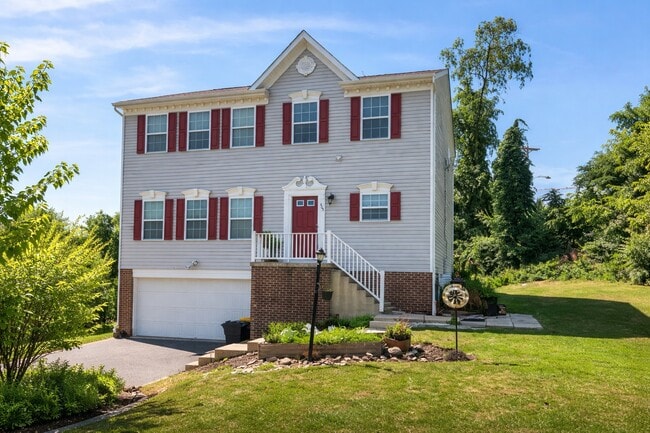 Building Photo - 403 McCormick Rd