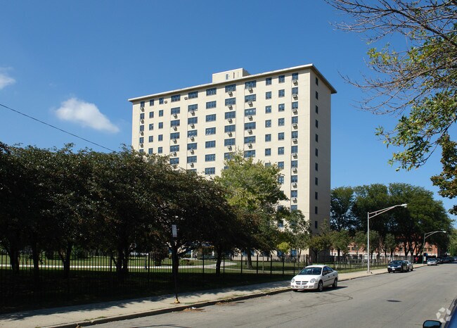 Foto del edificio - Long Life Apartments