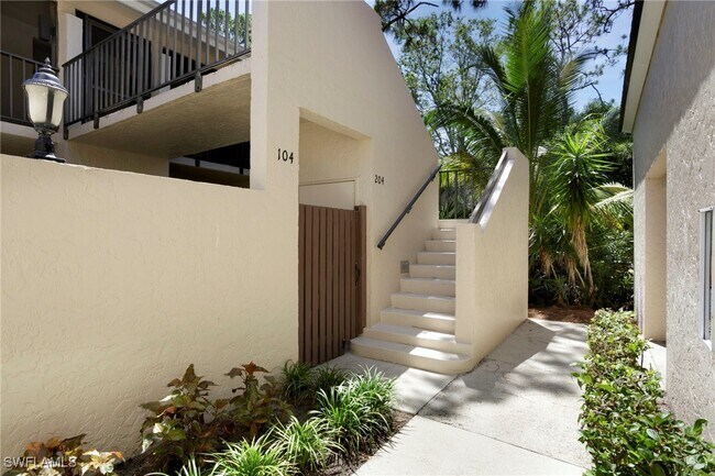 Foto del edificio - 15400 Cedarwood Ln