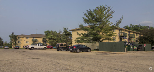 Building Photo - Tan Oak Apartments