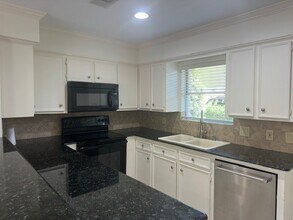 Building Photo - 26 Champions Colony W