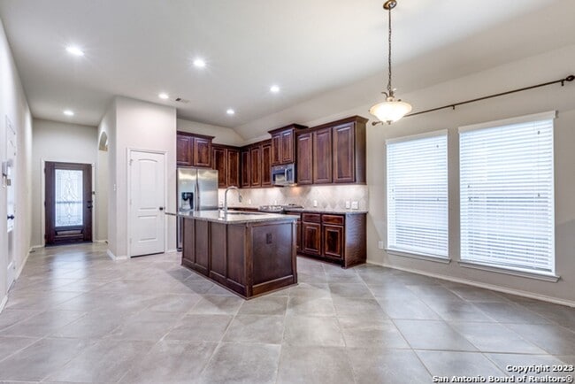 Building Photo - 8729 White Crown