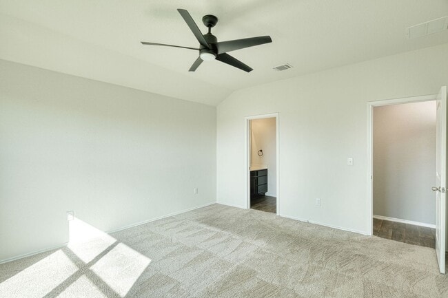 Foto del edificio - 14907 Gypsum Mill Rd