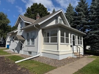 Building Photo - 115 Chicago Ave N