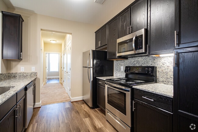 The Allure At Jefferson Apartments Fredericksburg Va Apartments Com