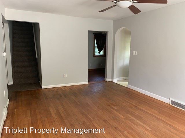 Building Photo - 4 br, 1 bath House - 611 11th Street