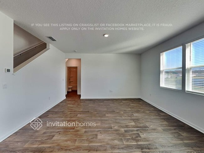 Building Photo - 674 Orellana Rd