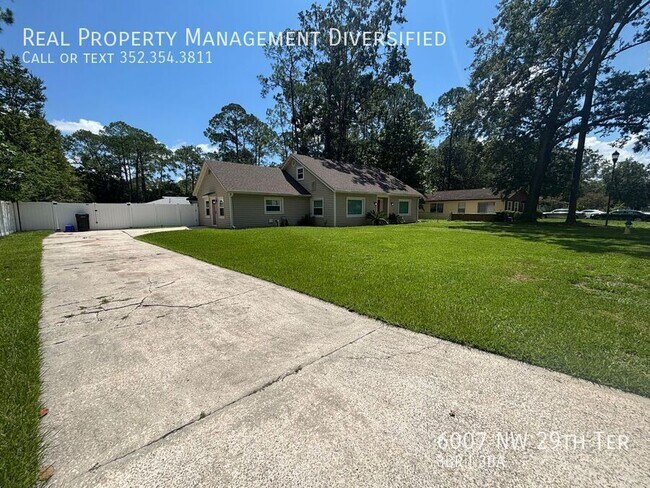 Building Photo - 6007 NW 29th Ter
