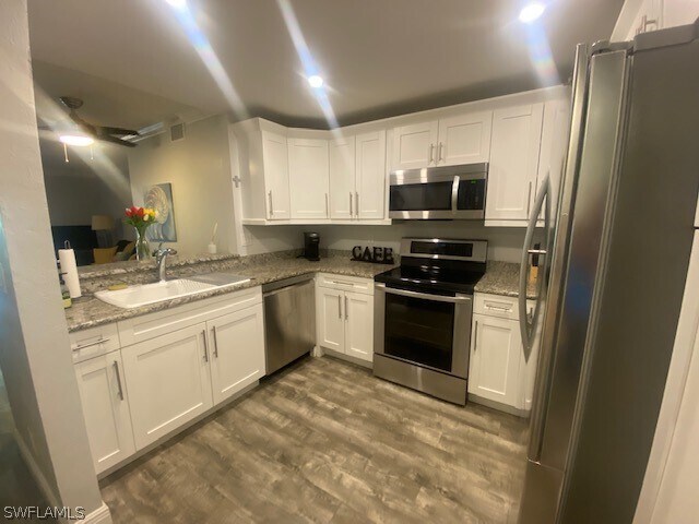 Building Photo - 6136 Whiskey Creek Dr
