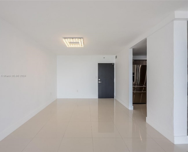 Foto del edificio - 2851 NE 183rd St