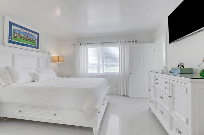Foto del edificio - 9 High Point Cir N