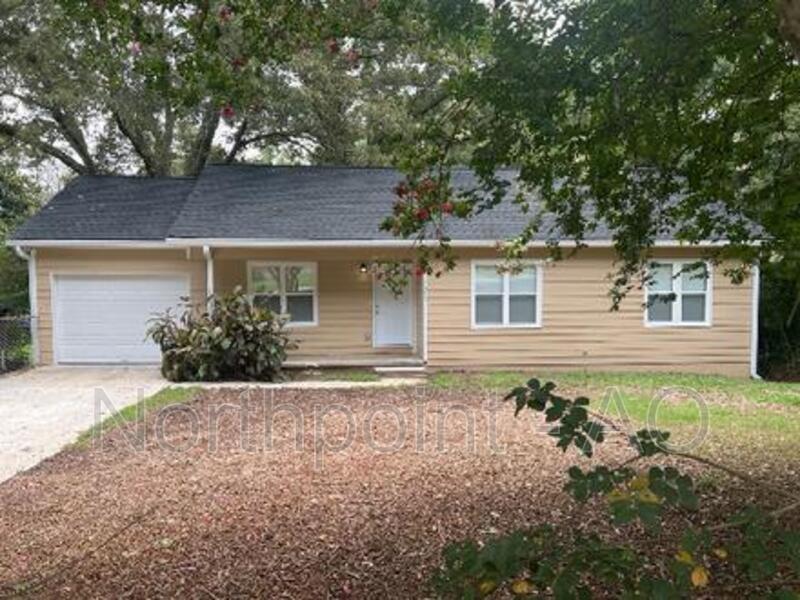 Primary Photo - 7223 Lakeview Dr SW