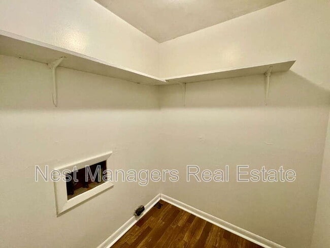 Foto del edificio - 3524 Scottywood Dr