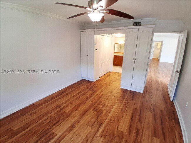 Foto del edificio - 4621 NW 97th Ct