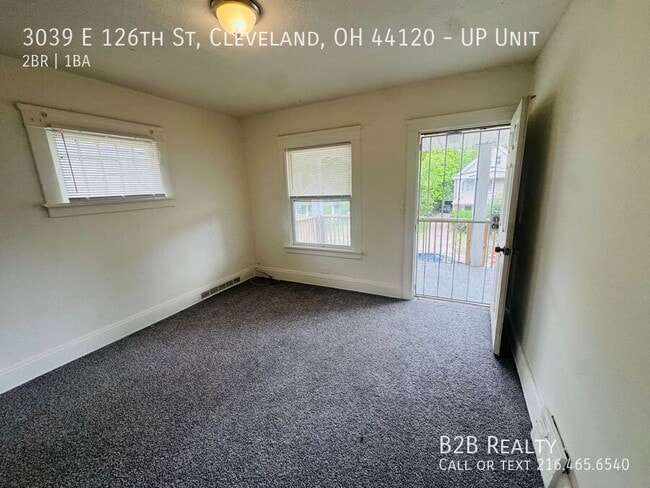 Foto del edificio - 3039 E 126th St