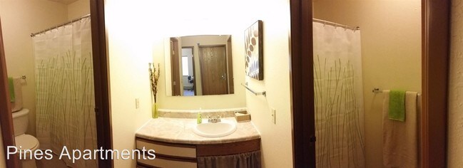 Building Photo - 1203 W Campus Dr