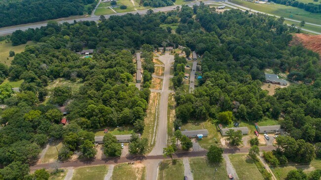 Foto del edificio - 15653 Country Walk Dr