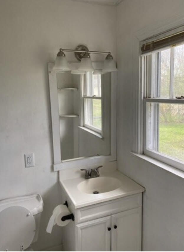 Photo - 6202 Robert Haston Rd House