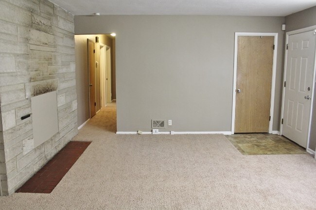 Building Photo - 4245 Westbourne Dr