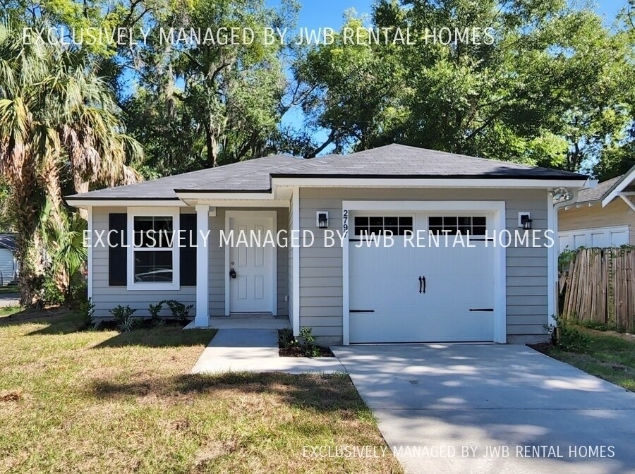 Primary Photo - 2797 Sunnyside St