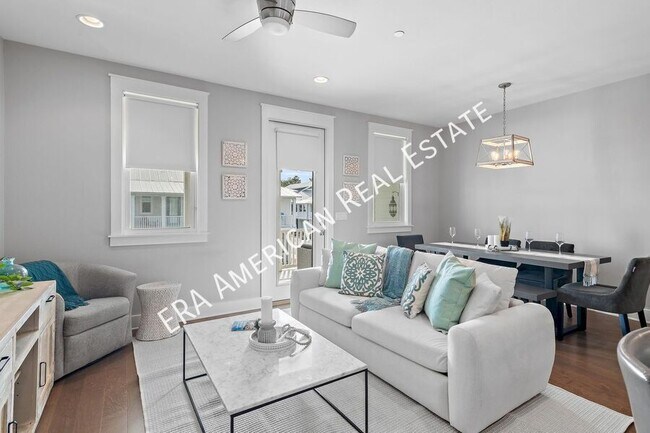 Foto del edificio - 4923 E County Hwy 30A