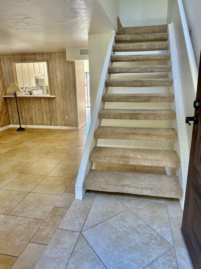Building Photo - 2476 Caminito Ocean Cv
