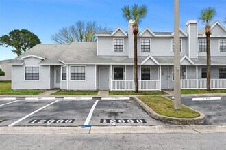 Building Photo - 12668 Castle Hill Dr