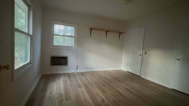 Building Photo - 2644 Preston Dr