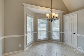 Building Photo - 397 Greenwich Dr