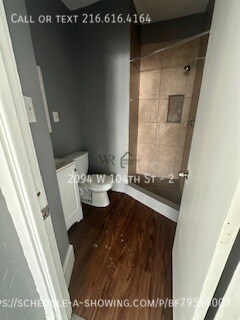 Foto del edificio - 2094 W 104th St