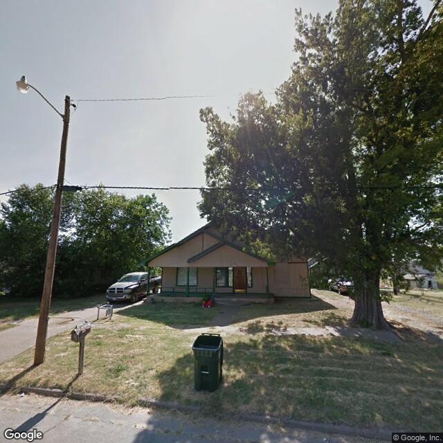 Primary Photo - 317 S Central Ave