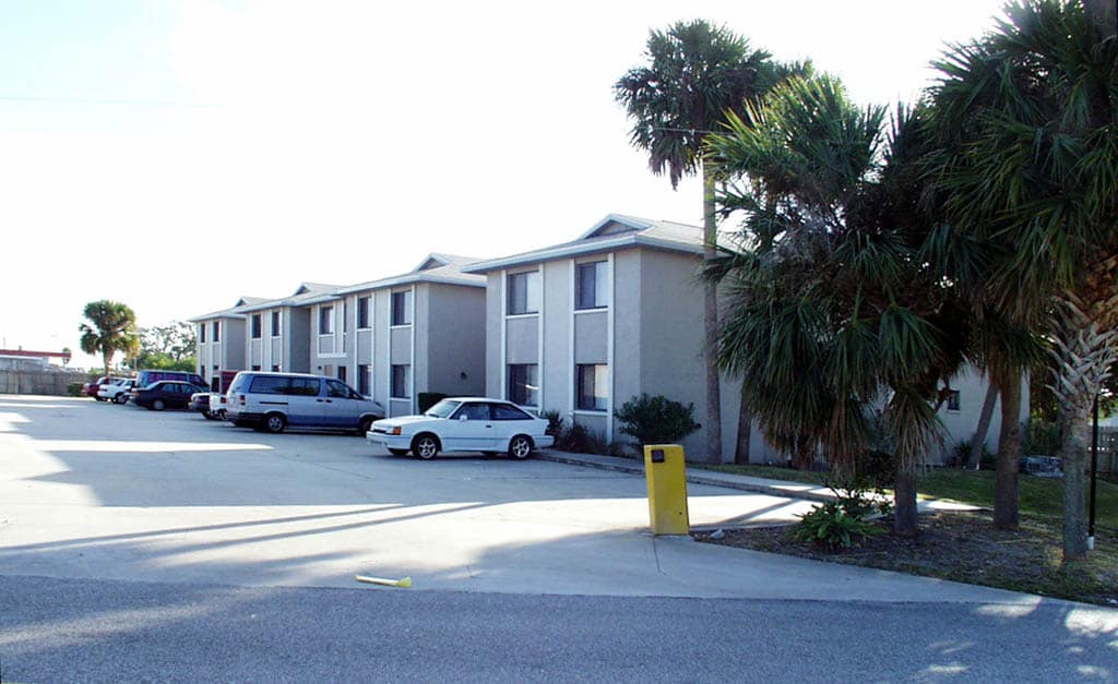 Alternate view - Hickory Place Apts.