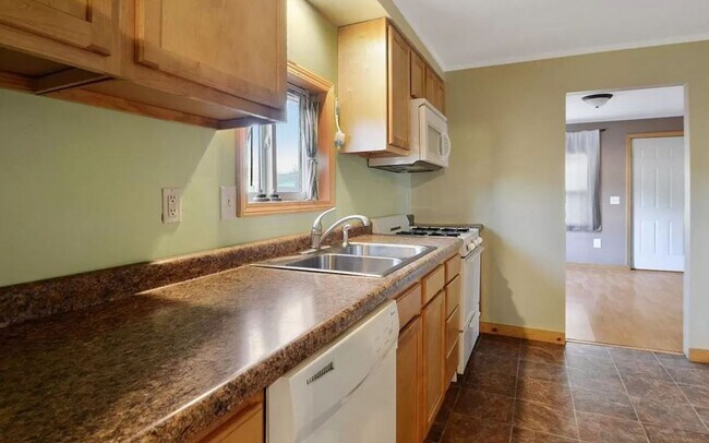 Foto del edificio - 710 E Park St