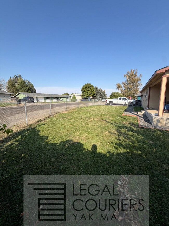 Foto del edificio - 71 Kinne Ln