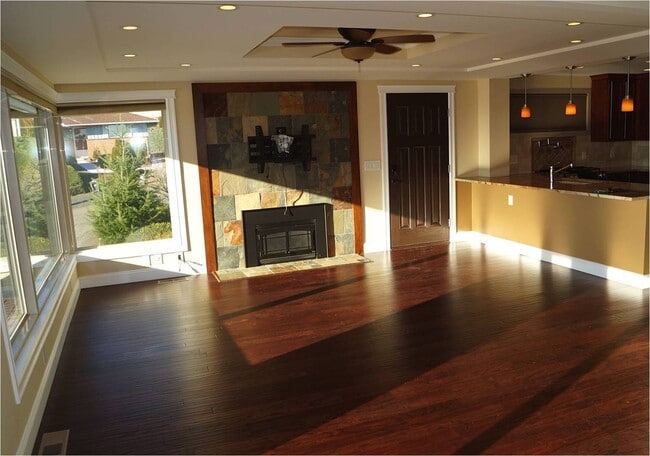 Foto del edificio - Spectacular Water View of Puget Sound and Mount Rainier