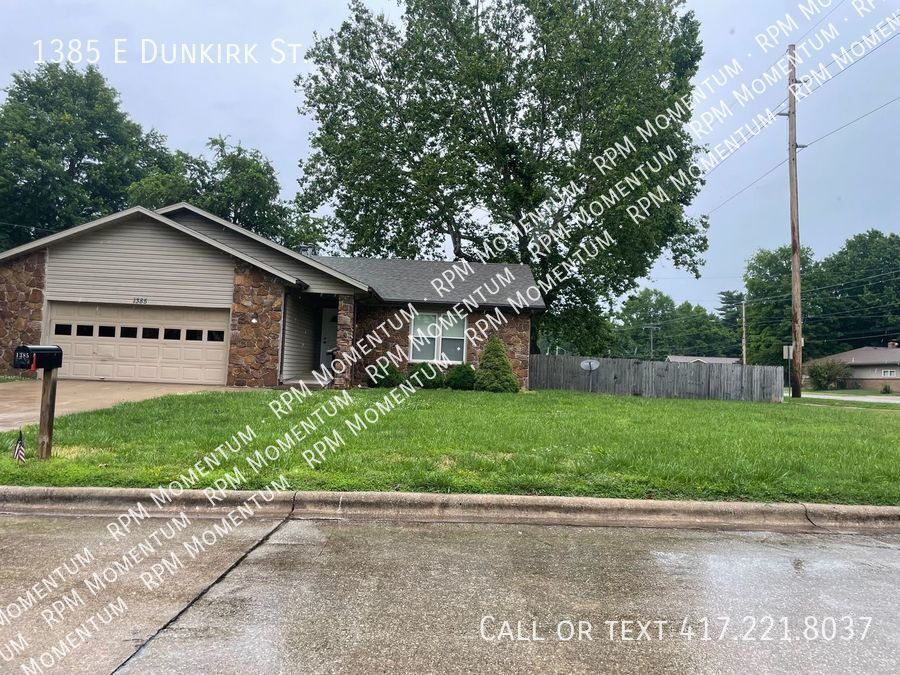 Primary Photo - 3 BD, 2 BA Home located in South Springfield!