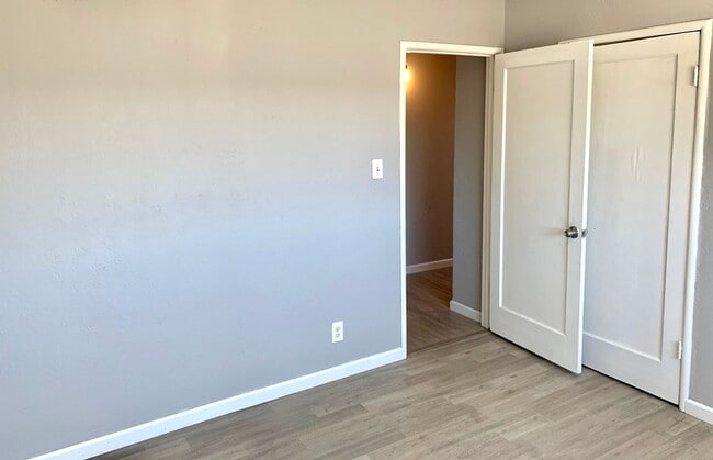 Foto del edificio - Great 3 Bed 1 Bath House with Garage in Ri...