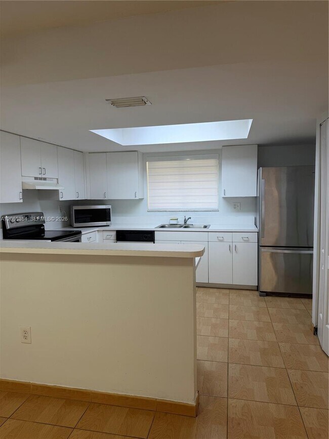 Foto del edificio - 14911 SW 80th St