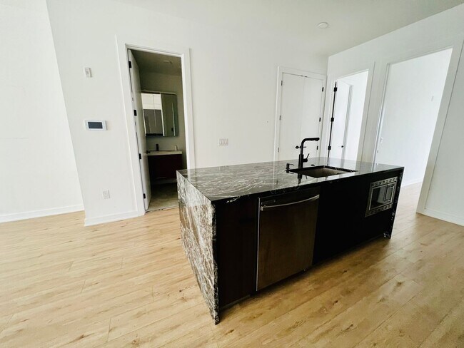 Foto del edificio - 1306 N Front St