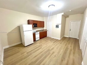 Building Photo - 8411 Biscayne Blvd