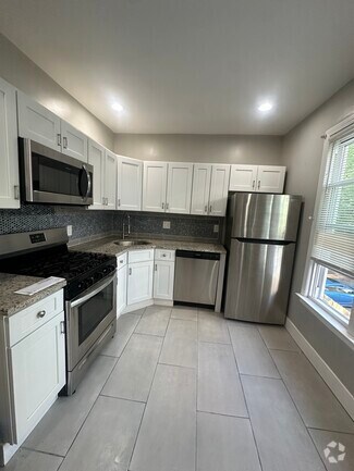 Building Photo - 36 Mahl Ave